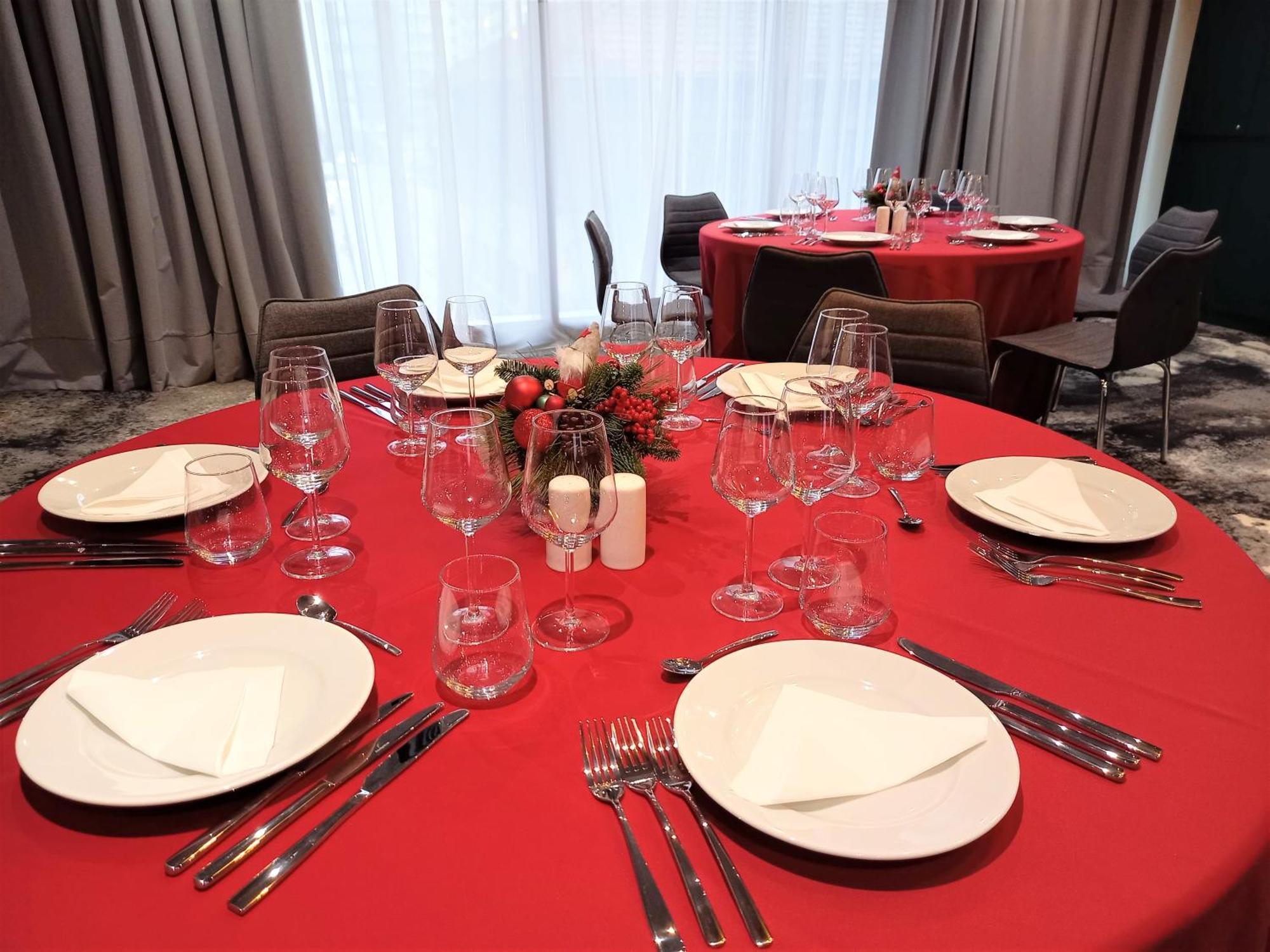Ibis Bucharest Politehnica Hotel Ngoại thất bức ảnh