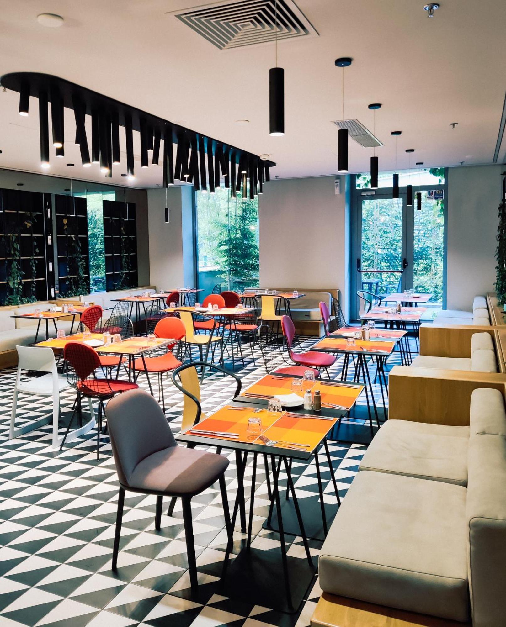 Ibis Bucharest Politehnica Hotel Ngoại thất bức ảnh